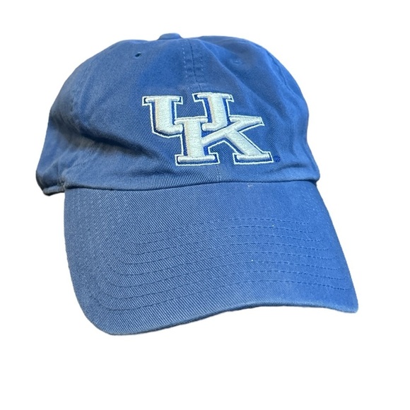 Twins Enterprises University of Kentucky Fitted‎ Hat Blue and White Size Medium - Picture 1 of 7